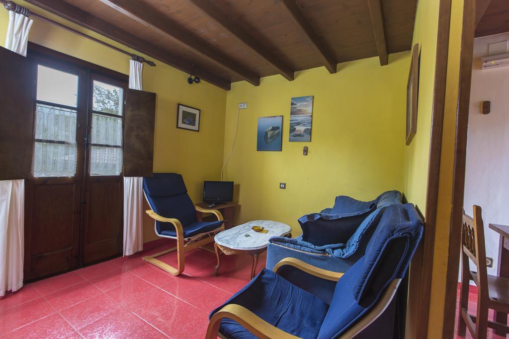 Apartamentos Rurales Playa Del Canal Villanueva de Pria Kültér fotó