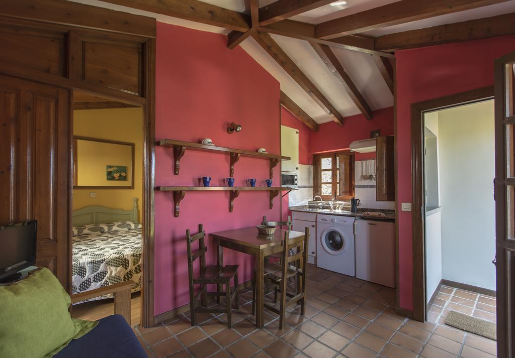 Apartamentos Rurales Playa Del Canal Villanueva de Pria Kültér fotó