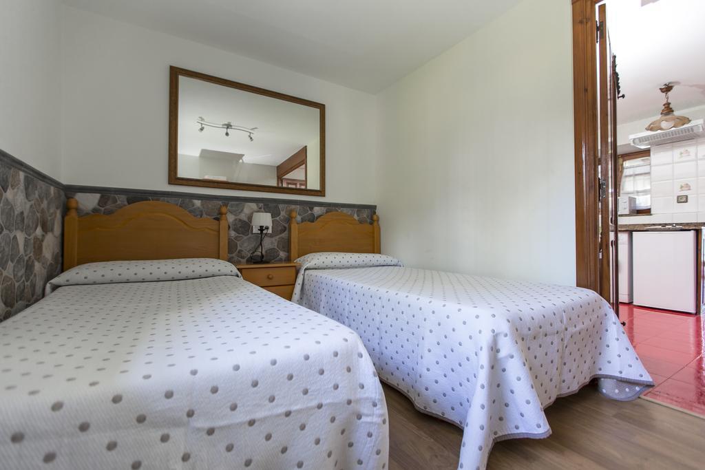 Apartamentos Rurales Playa Del Canal Villanueva de Pria Kültér fotó
