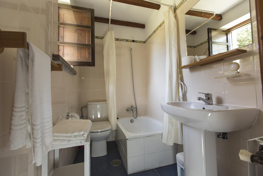 Apartamentos Rurales Playa Del Canal Villanueva de Pria Kültér fotó