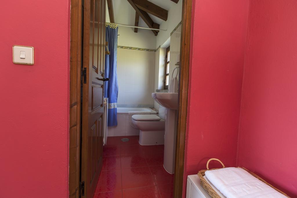 Apartamentos Rurales Playa Del Canal Villanueva de Pria Kültér fotó