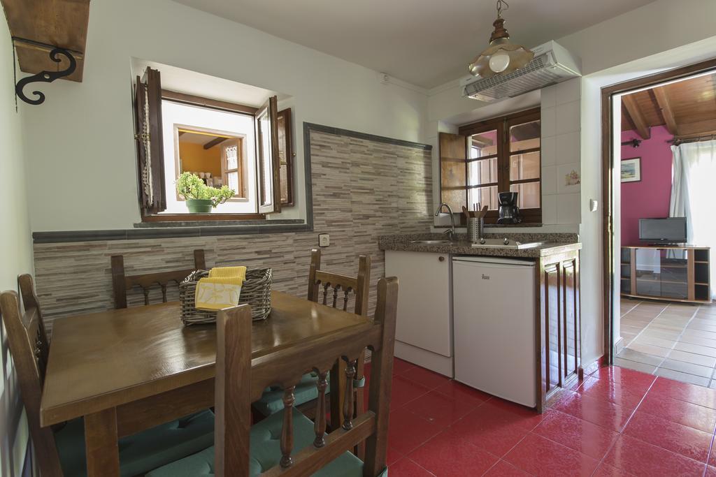 Apartamentos Rurales Playa Del Canal Villanueva de Pria Kültér fotó