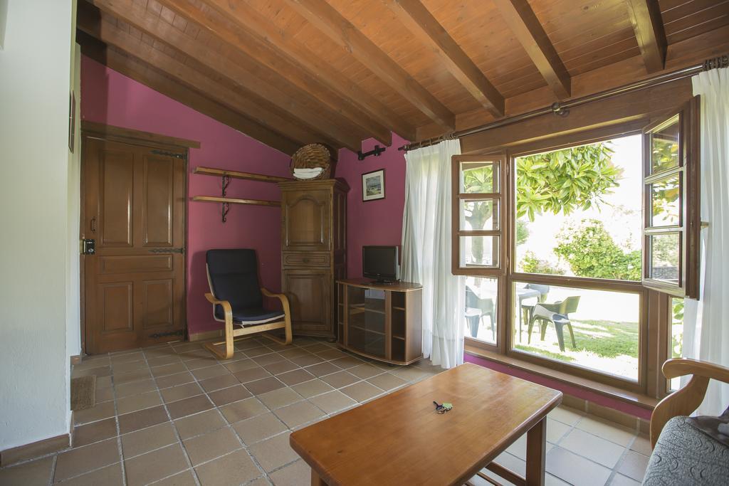 Apartamentos Rurales Playa Del Canal Villanueva de Pria Kültér fotó